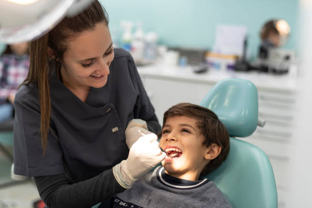 Best Emergency Tooth Extraction in Seattle, WA
